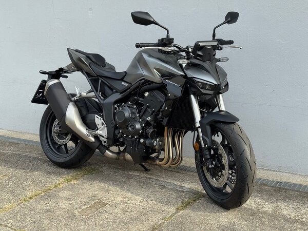 Honda CB1000  Hornet