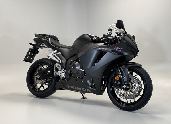 Honda CBR600R3R