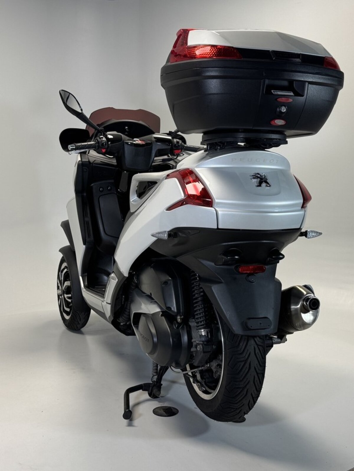PEUGEOT Metropolis 400