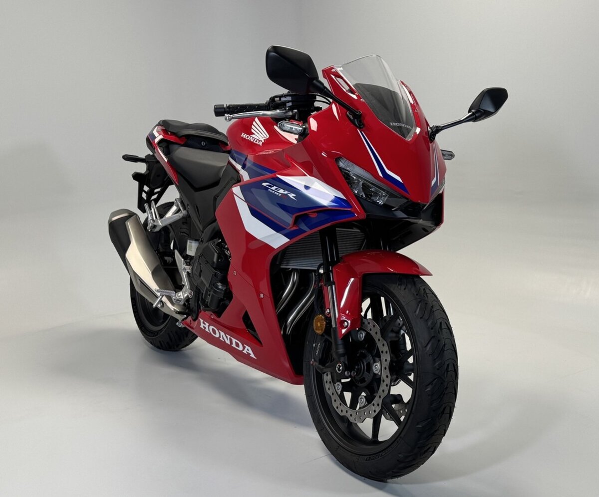 Honda CBR500R E-Clutch