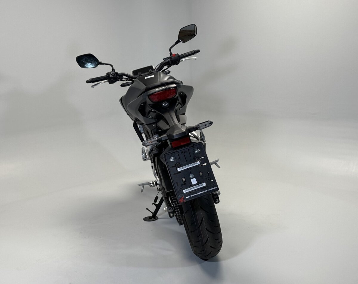 Honda CB125R