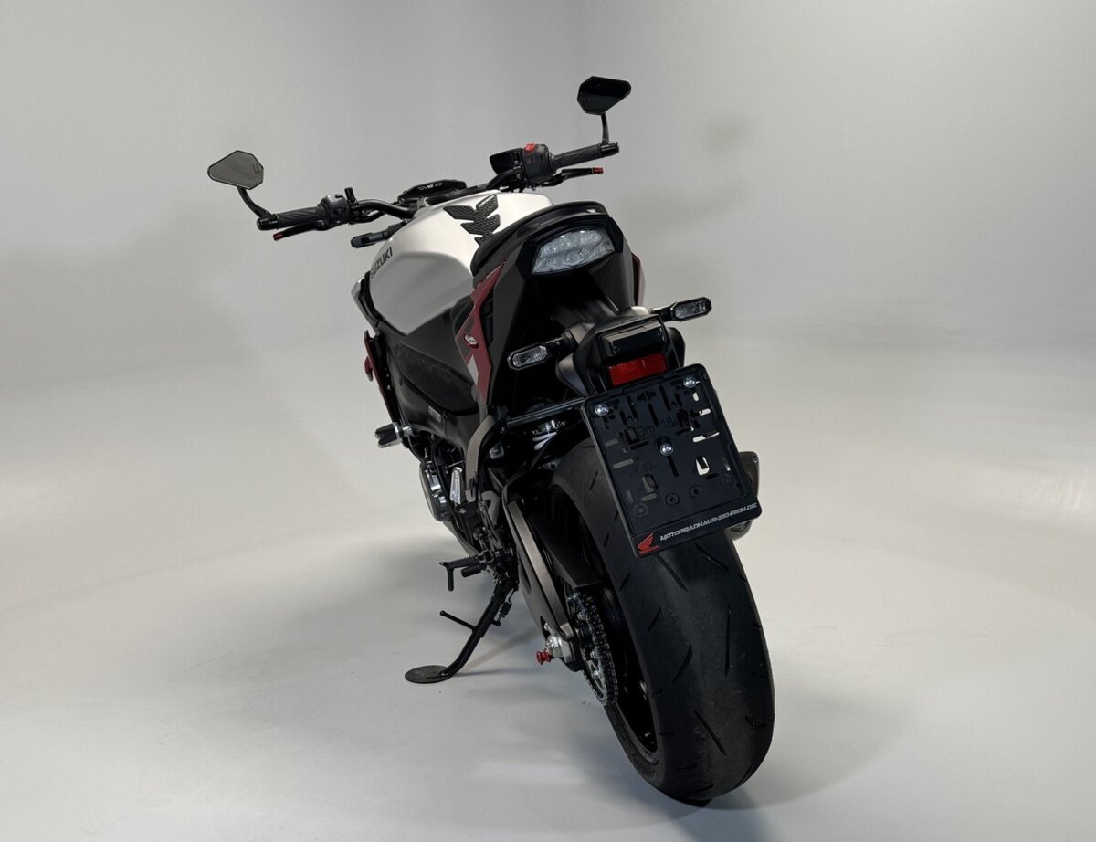Suzuki GSX-S1000