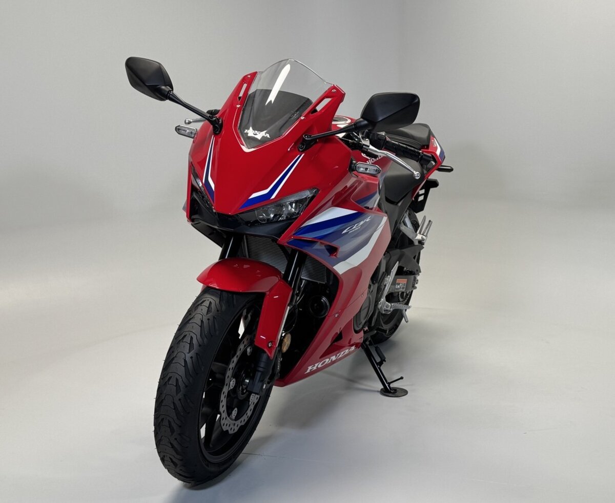 Honda CBR500R E-Clutch