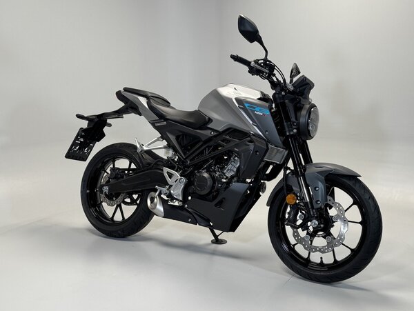 Honda CB125R