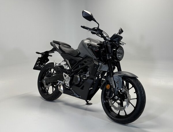 Honda CB125R