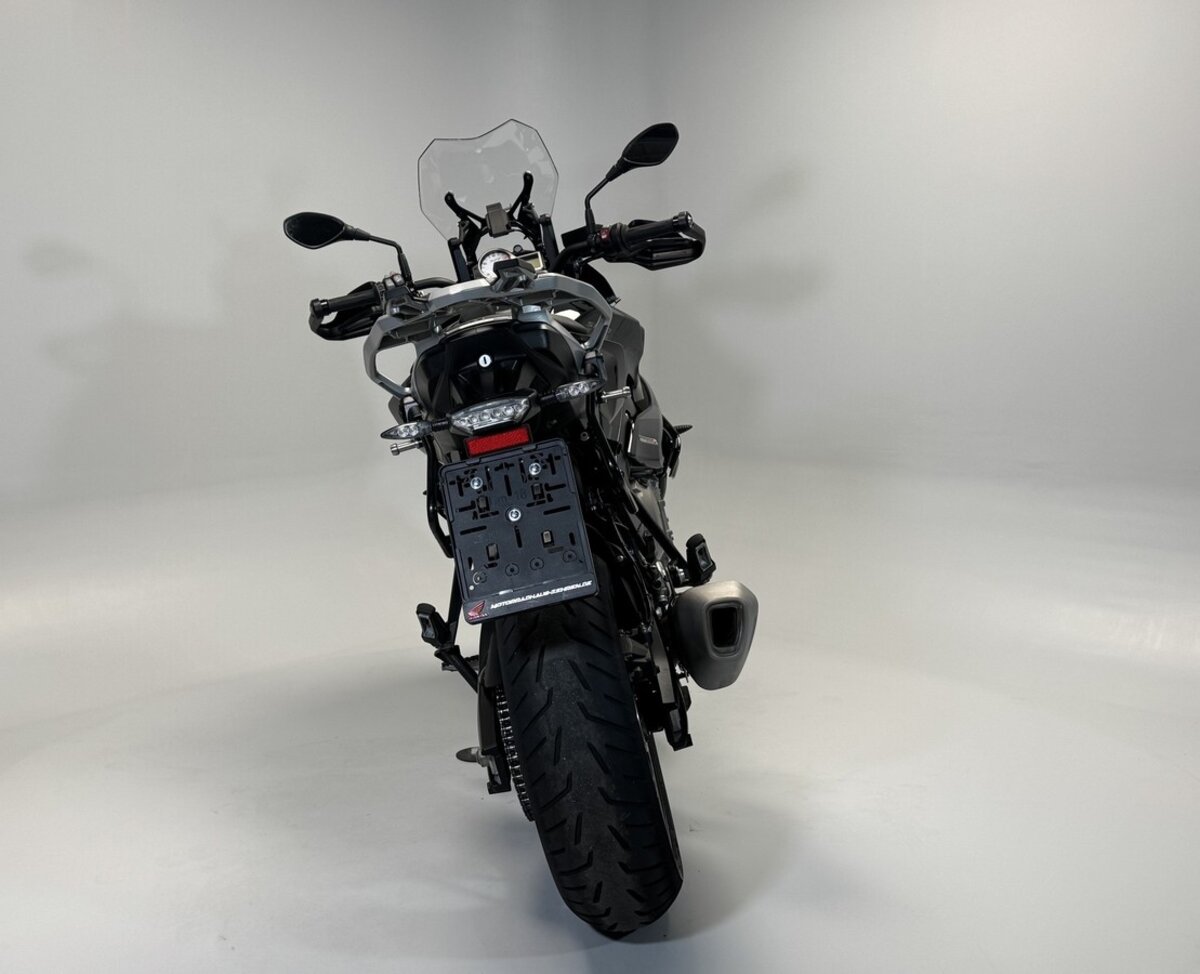BMW S1000XR
