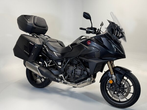 Honda NT1100DES