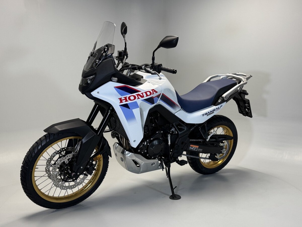 Honda XL750CT E-Clutch