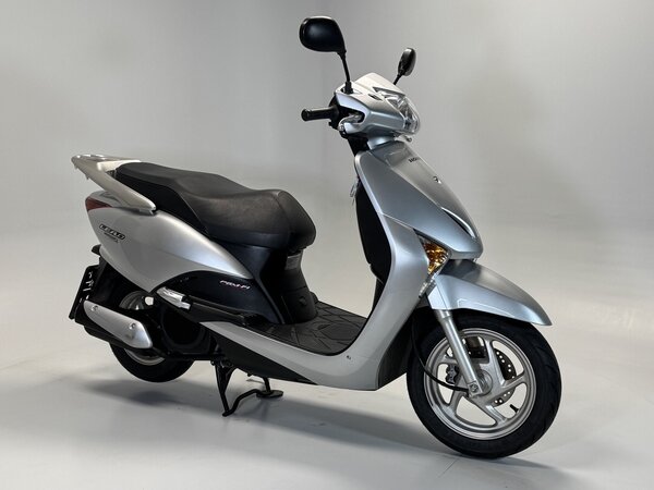 HONDA Lead
