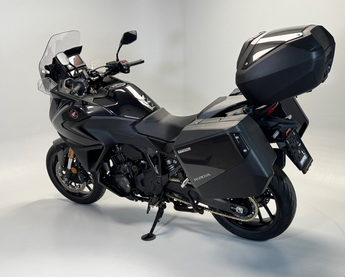 Honda NT1100DES