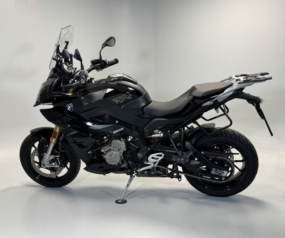 BMW S1000XR