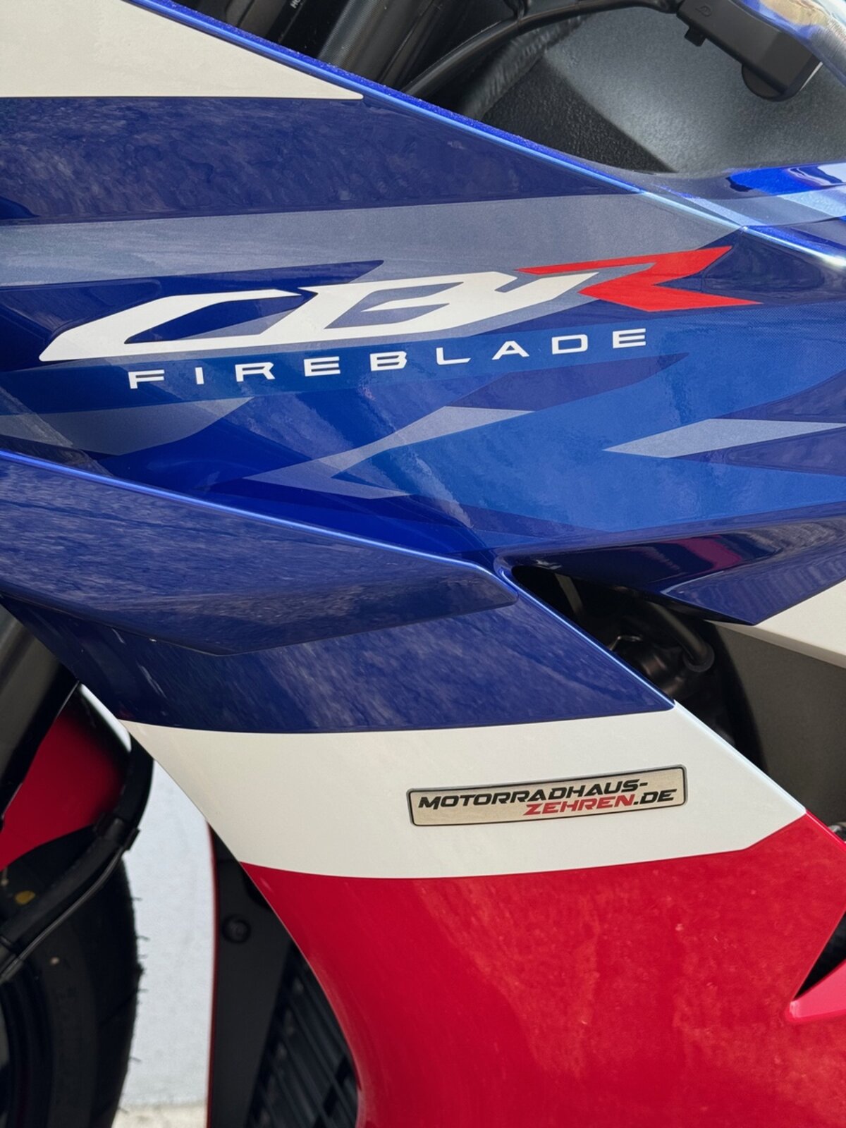 Honda CBR1000RR-R