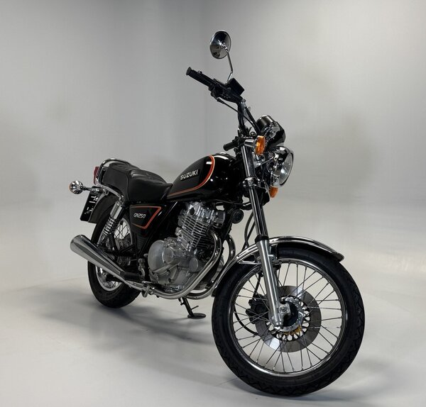Suzuki GN 250