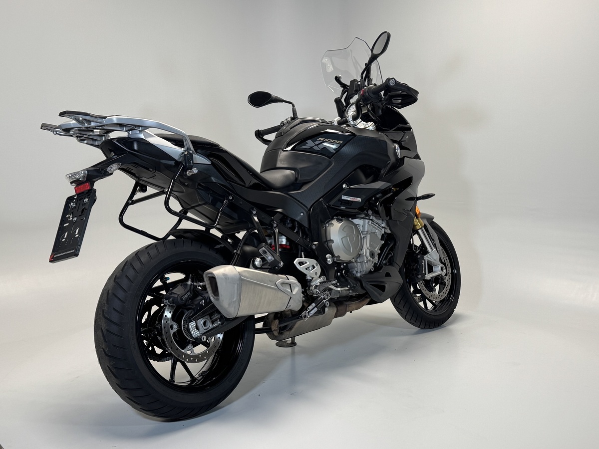 BMW S1000XR