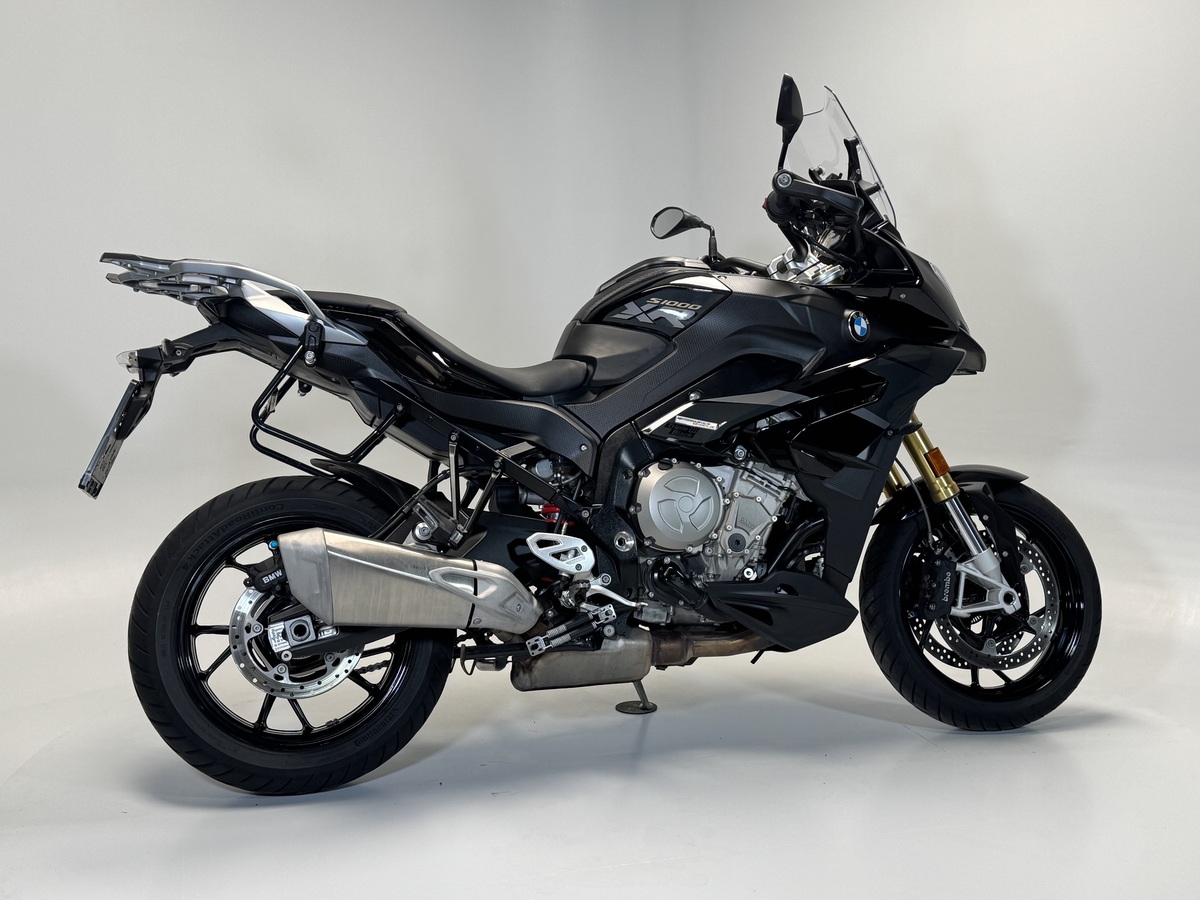 BMW S1000XR