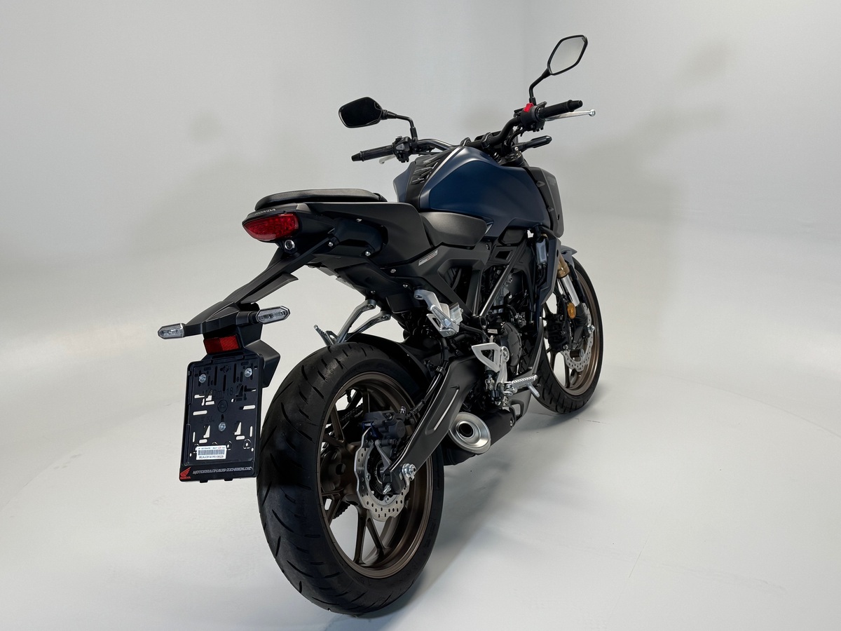 Honda CB125R
