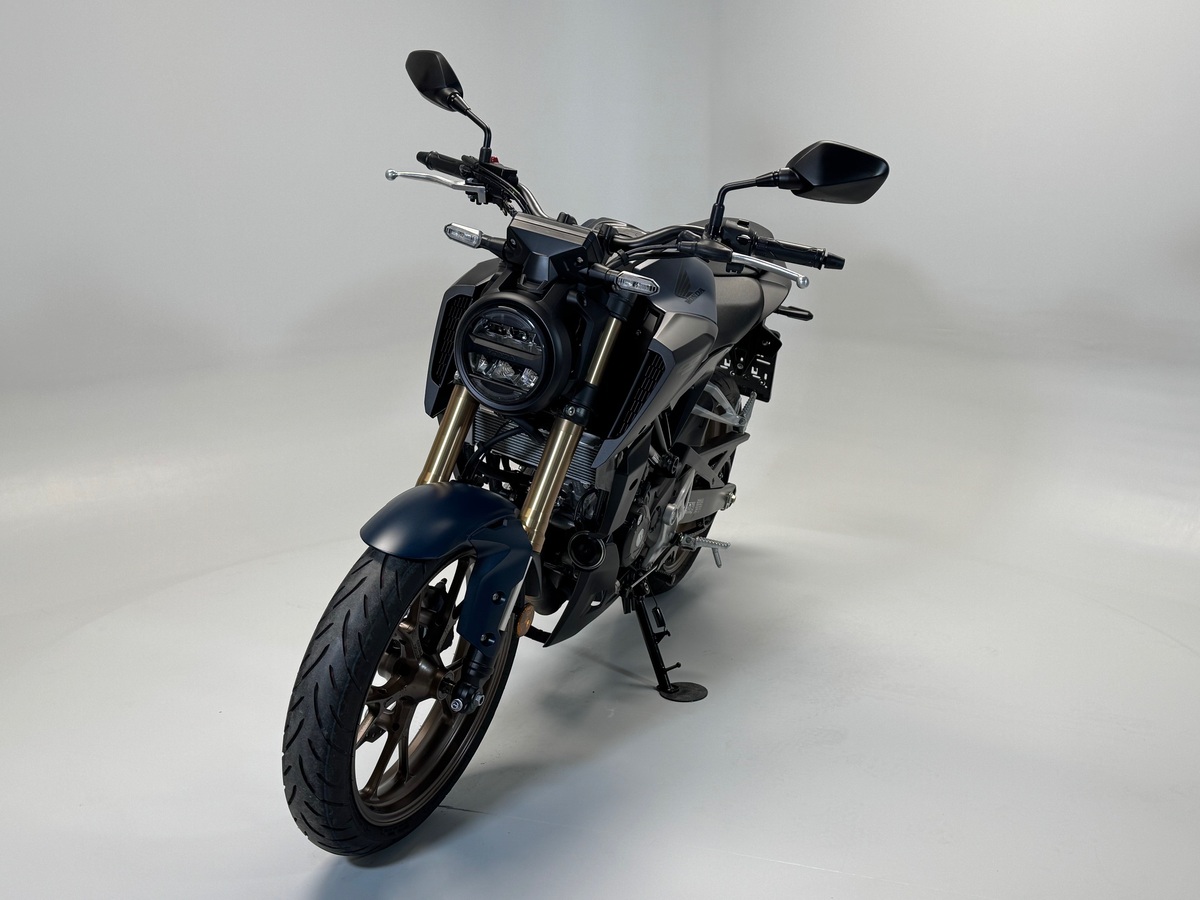 Honda CB125R