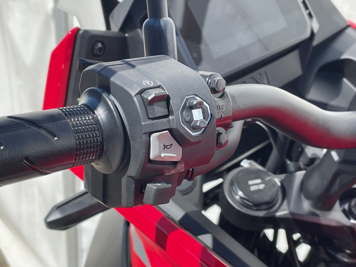 Honda NX500