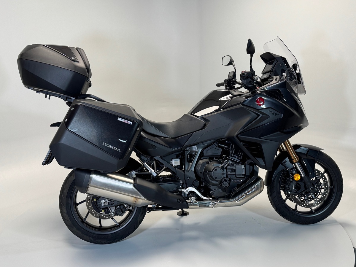 Honda NT1100DES