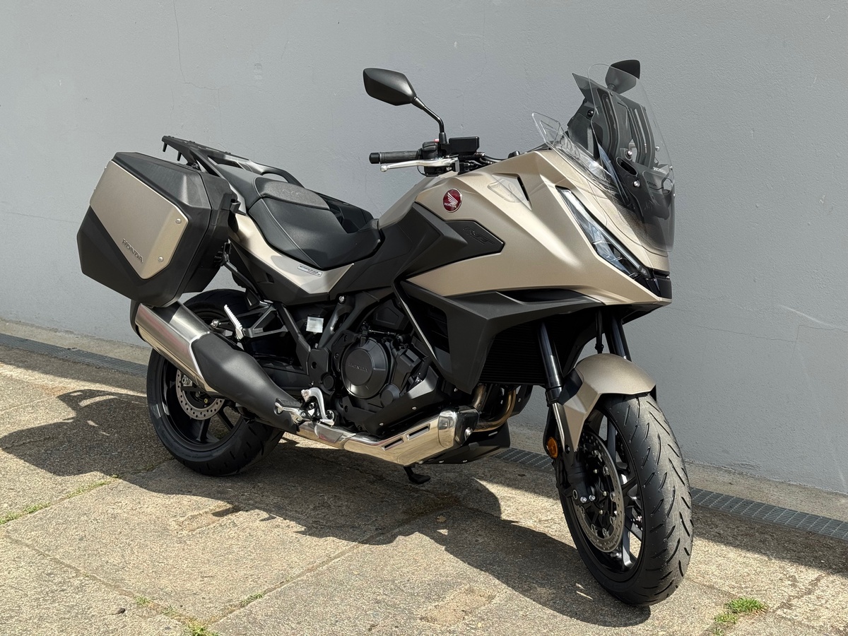 Honda NT1100