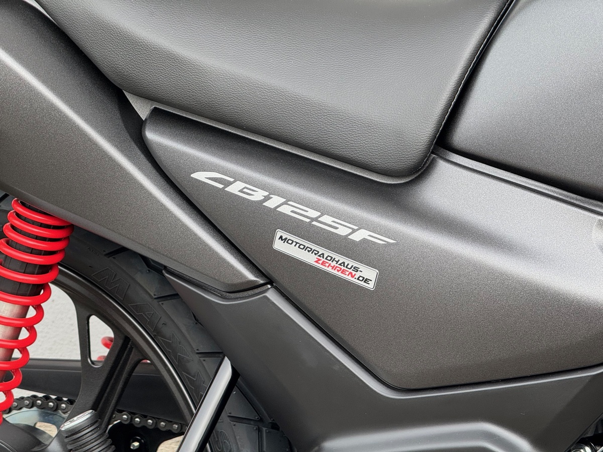 Honda CB125F