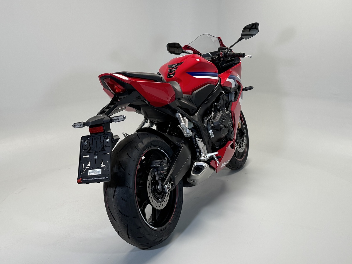 Honda CBR650R E-Clutch