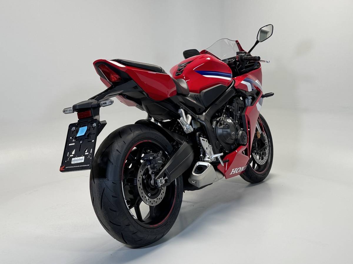 Honda CBR650R