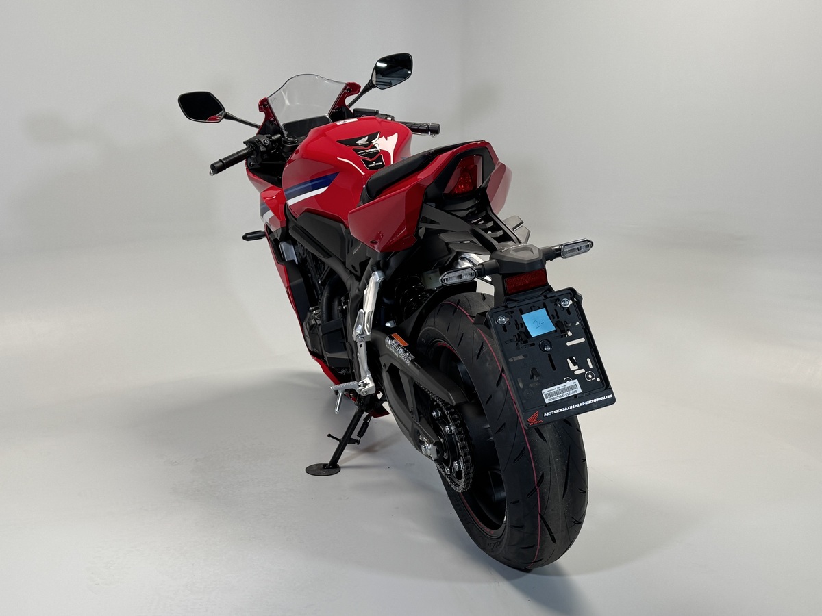 Honda CBR650R