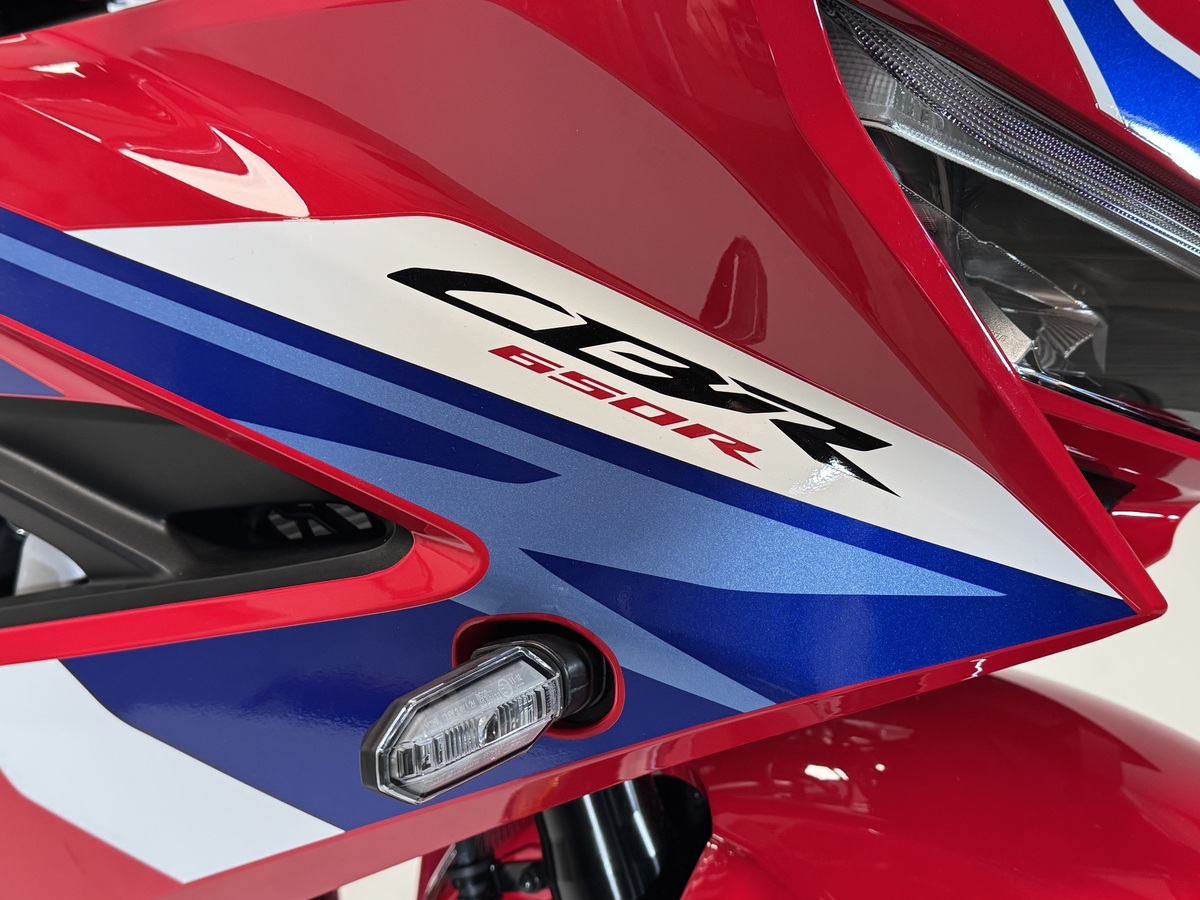 Honda CBR650R
