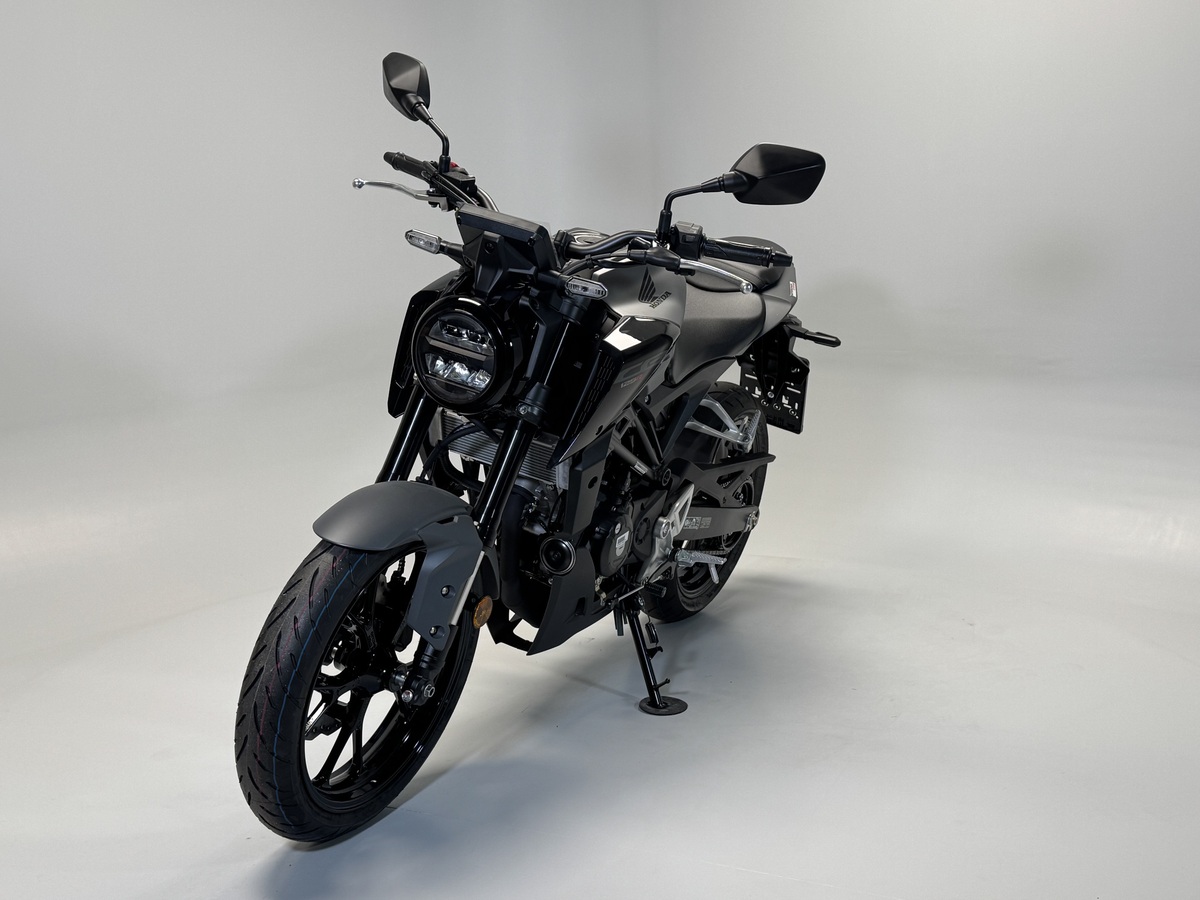 Honda CB125R