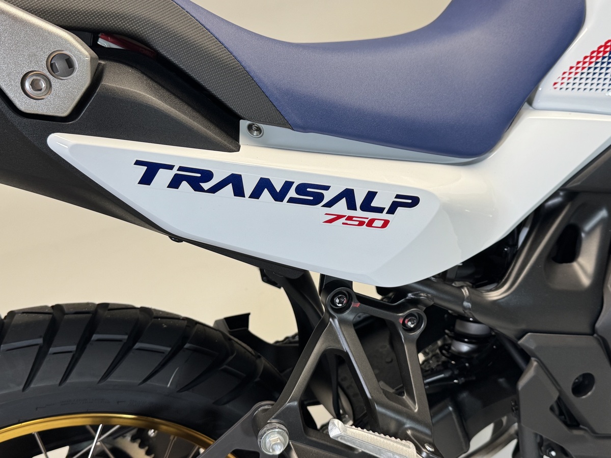 Honda XL750 Transalp E-Clutch