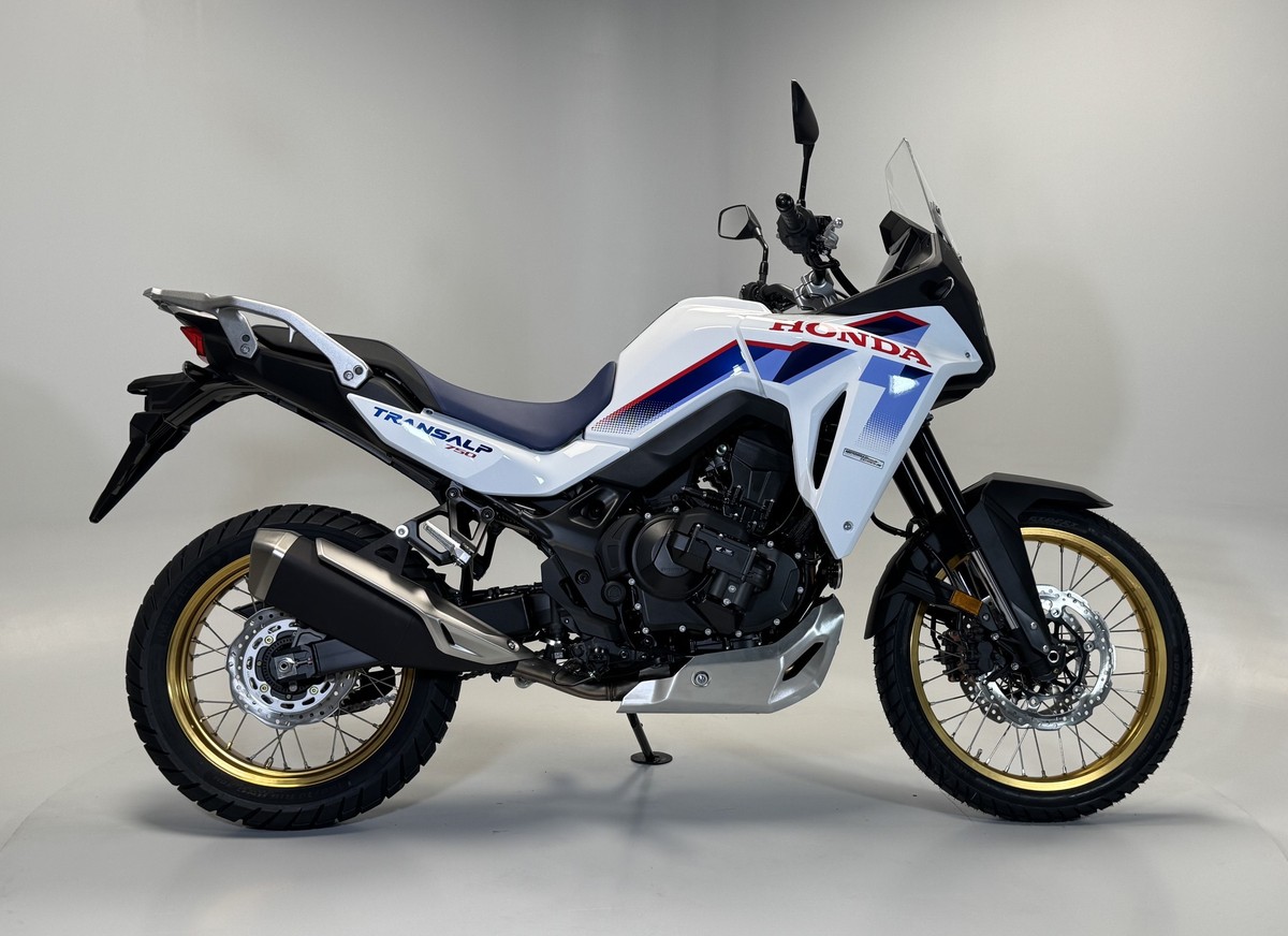 Honda XL750 Transalp E-Clutch