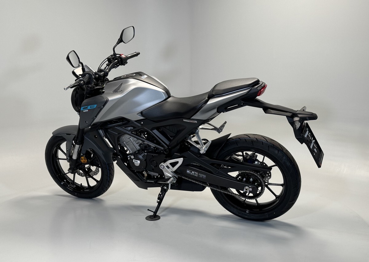 Honda CB125R