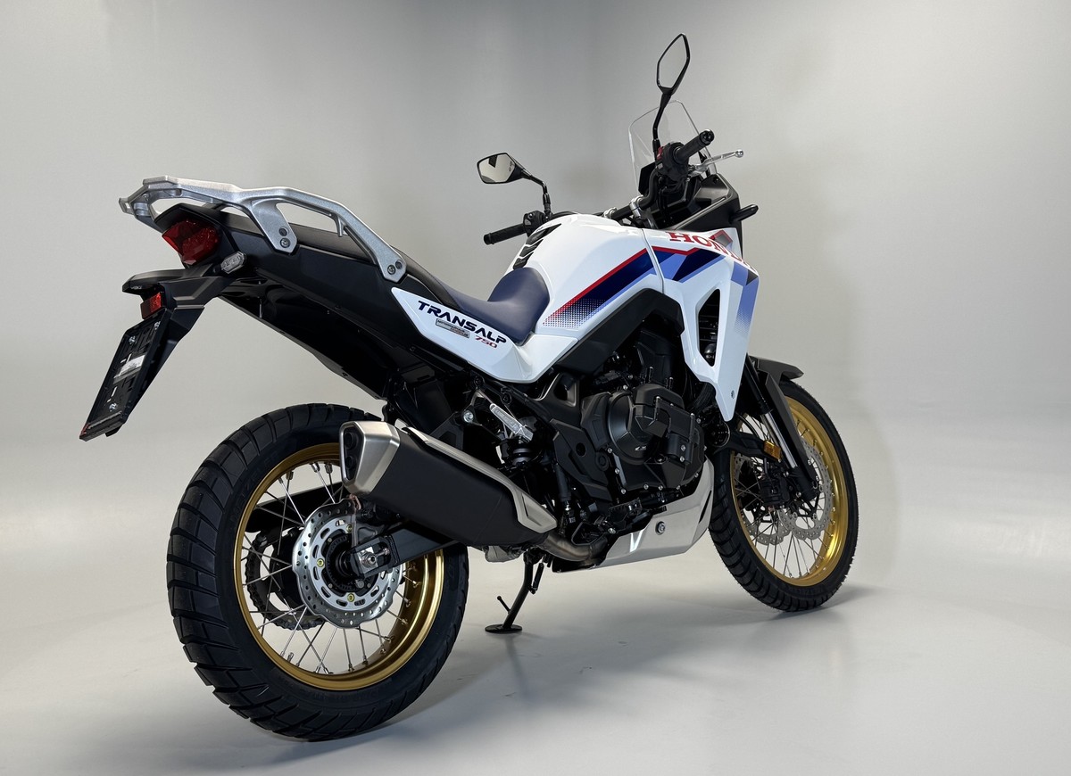 Honda XL750CT E-Clutch